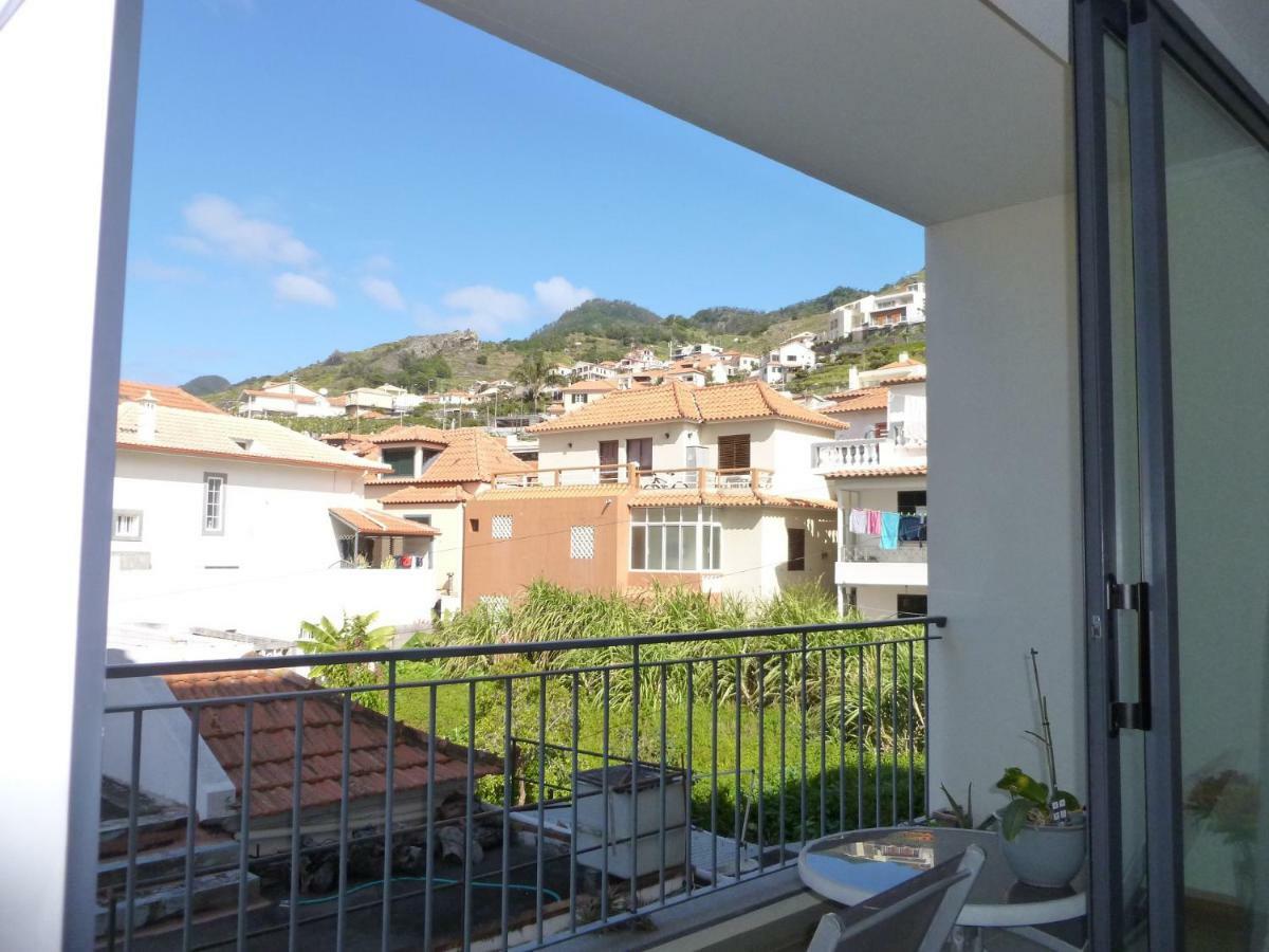 Apartment Machico Near The Beach Esterno foto